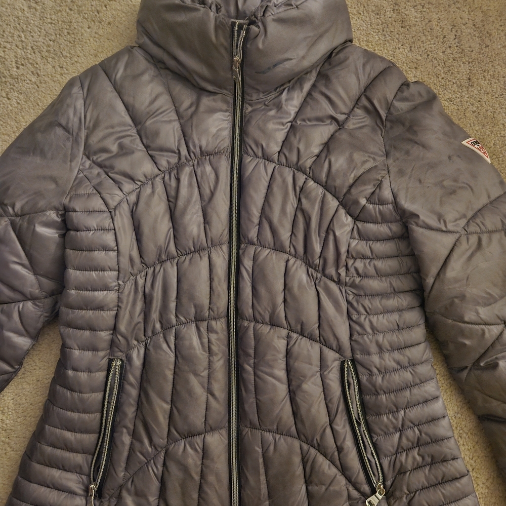 Guess Jacket - Picture 2 of 5